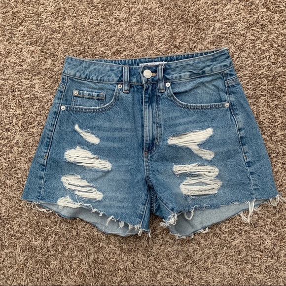Garage Denim Mom Shorts - Picture 5 of 7